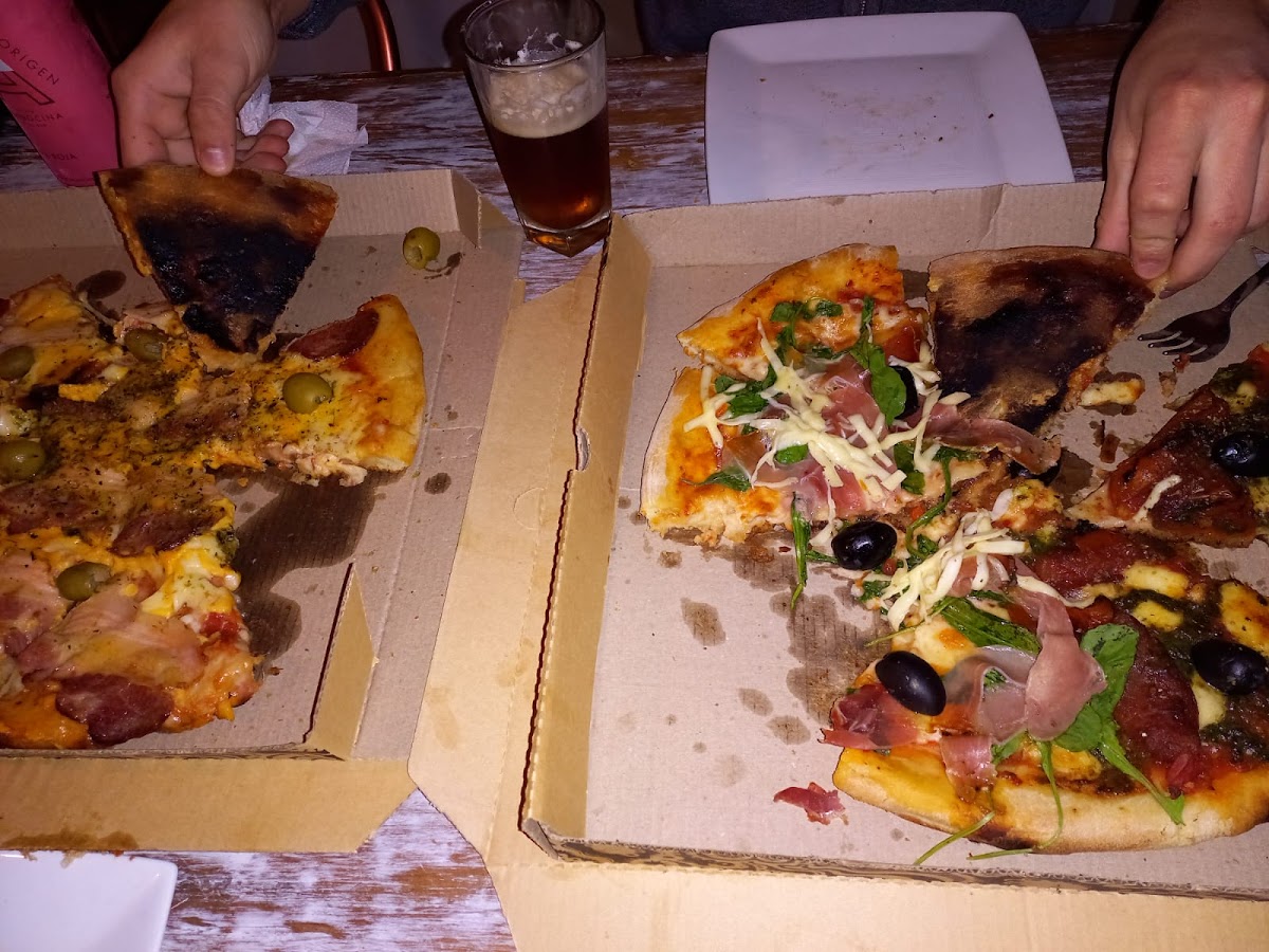 Hasta El Moño Pizzas Y Empandas-5